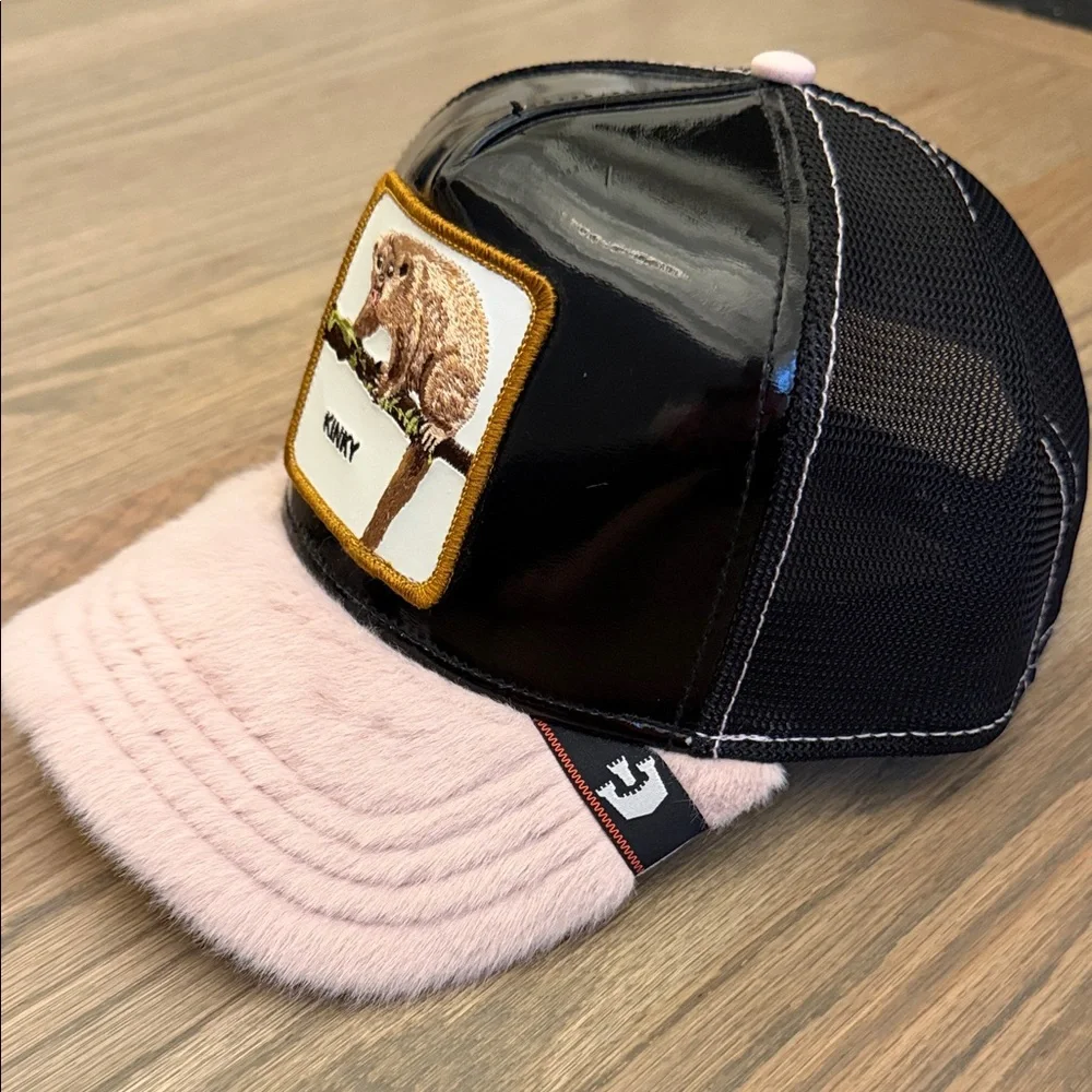 Goorin Bros Limited Edition “Kinky” Honey Bear Trucker Hat - Picture 4 of 5